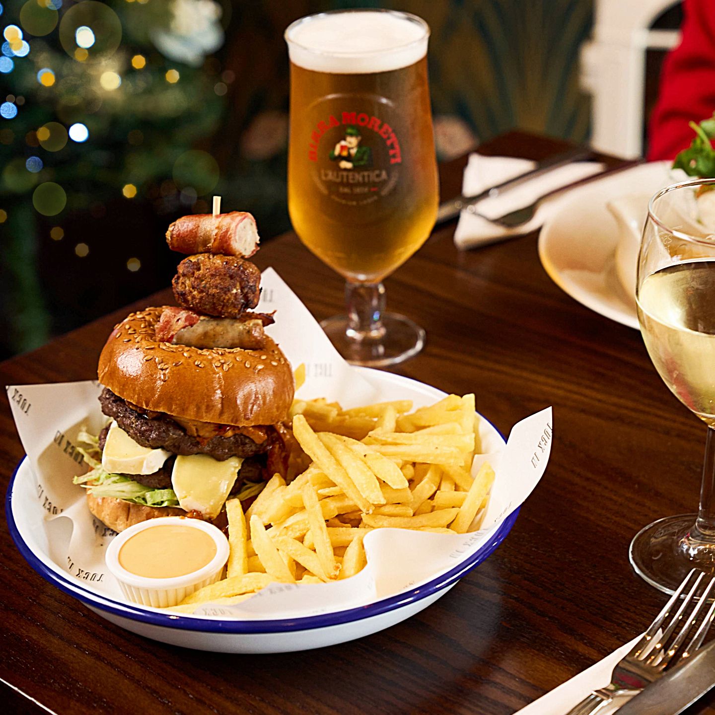 Festive Lunch & Dinner at The Wigginton in Tamworth